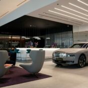 Dạo vòng quanh showroom siêu sang mới của Rolls-Royce tại Abu Dhabi