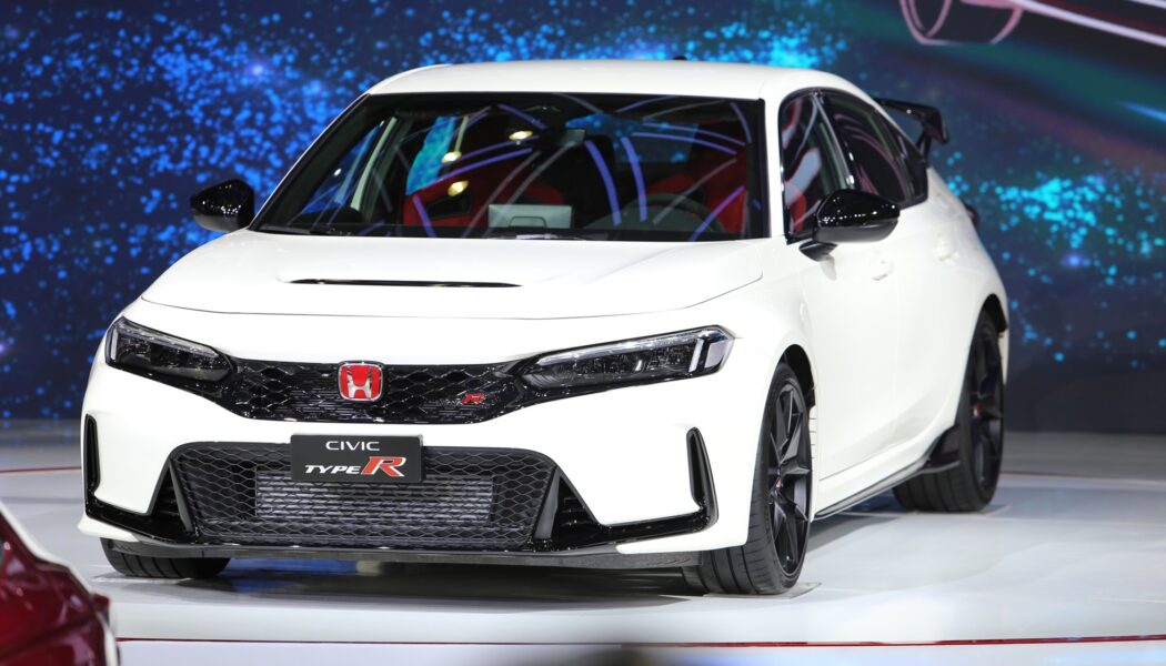 Honda Việt Nam triệu hồi CR-V, Civic và Civic Type R sửa chữa thước lái