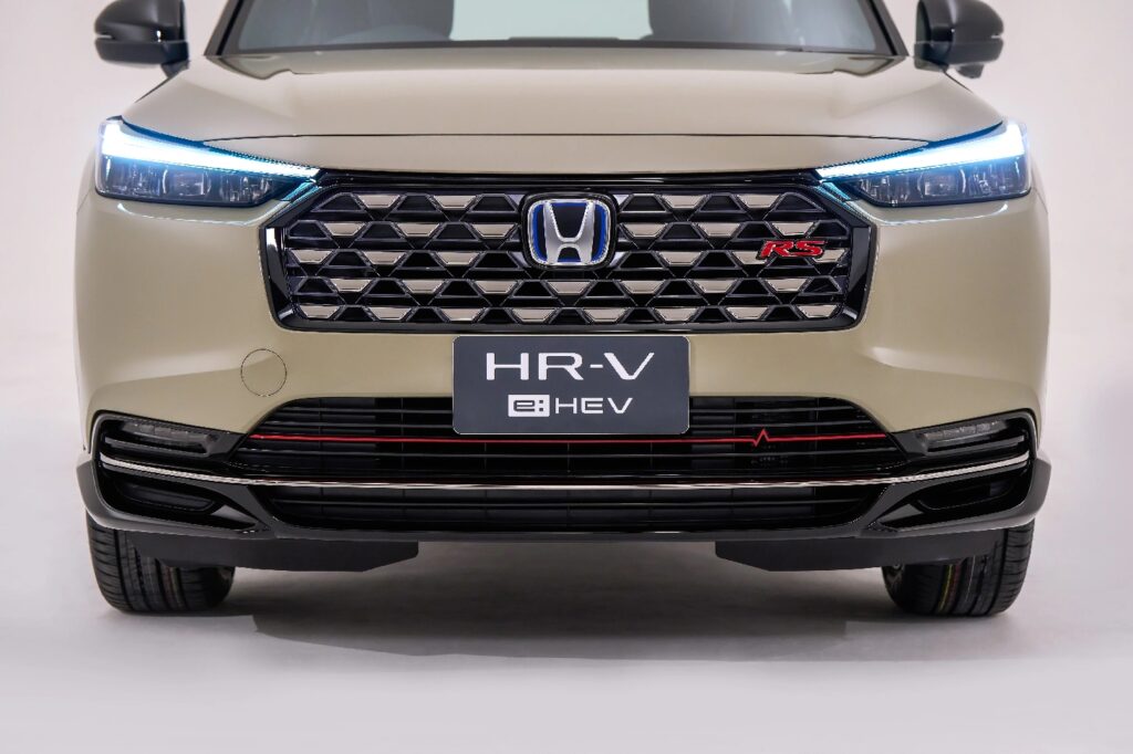 Honda HR-V 2025 hybrid vừa ra mắt tại Thái, sớm về Việt Nam