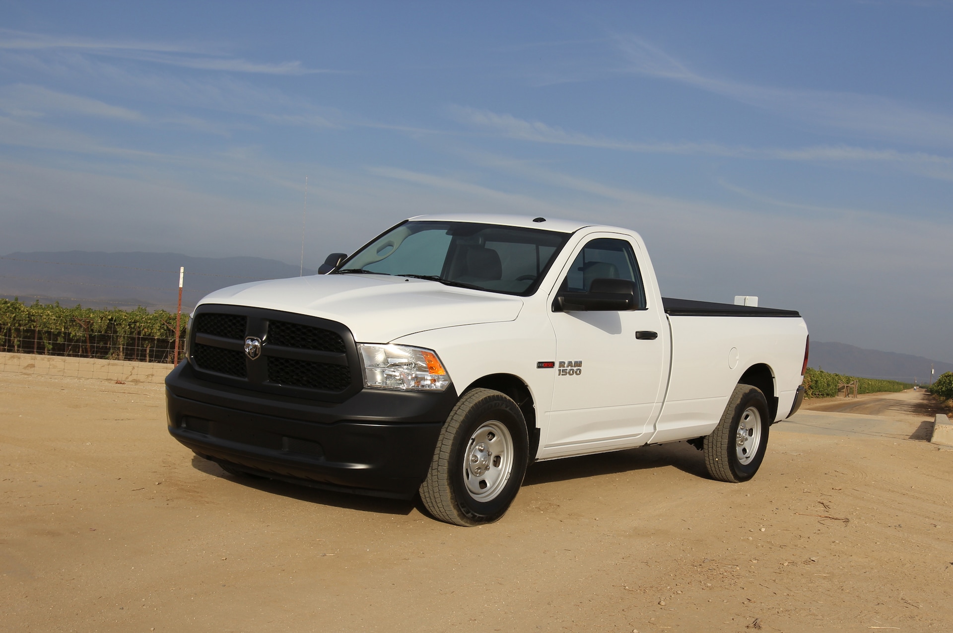 2014-Ram-1500-EcoDiesel-Tradesman-Regular-Cab.jpg