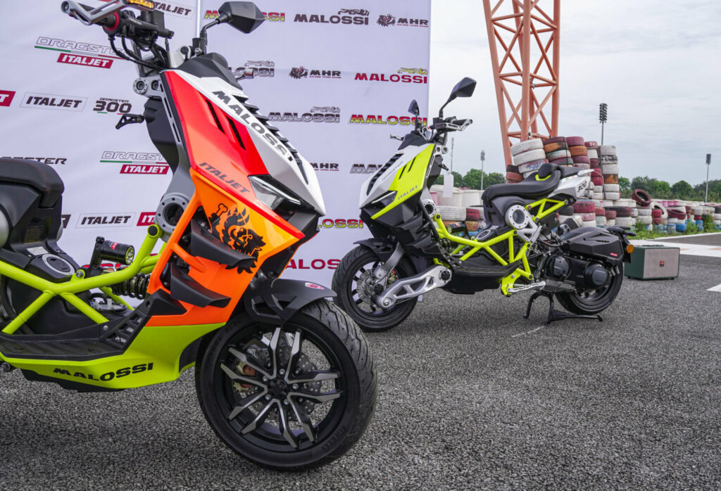 Italjet Dragster 300, Urban SuperBike, chiếc xe tay ga thể thao tốc độ