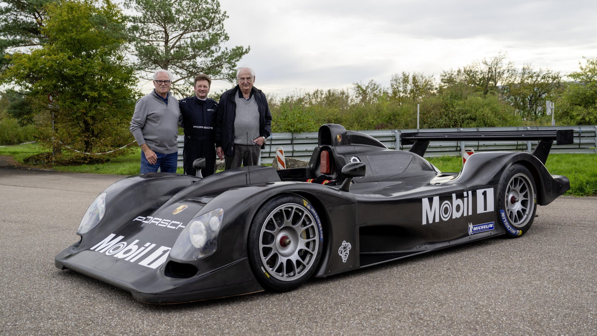 Porsche-LMP2000-6.jpg