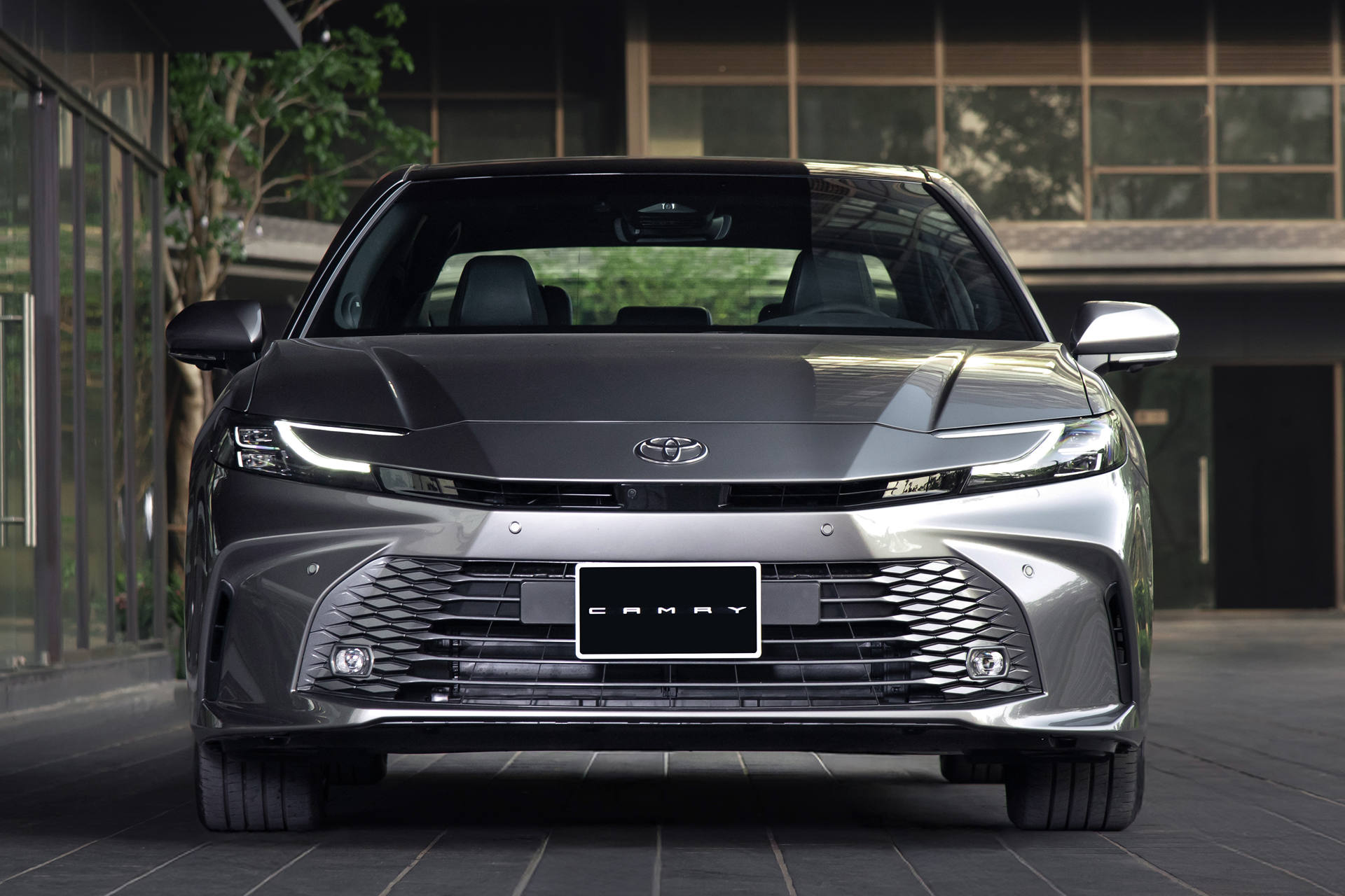 toyota-camry-2025-vn-congbogia-02.jpg